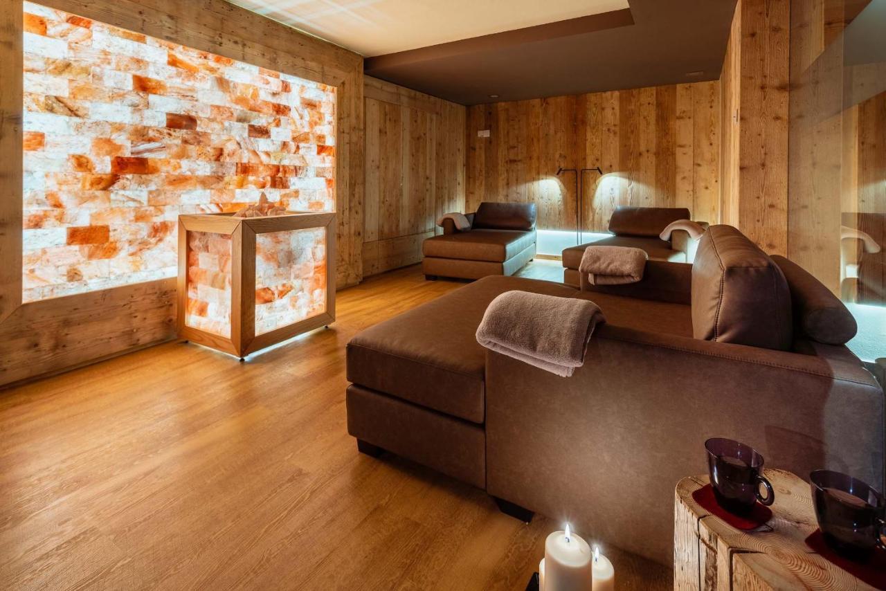 Hotel Cristallino d'Ampezzo Cortina dʼAmpezzo Esterno foto
