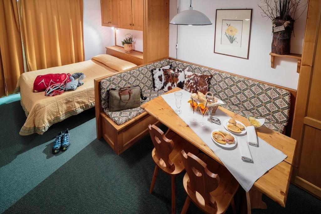Hotel Cristallino d'Ampezzo Cortina dʼAmpezzo Esterno foto