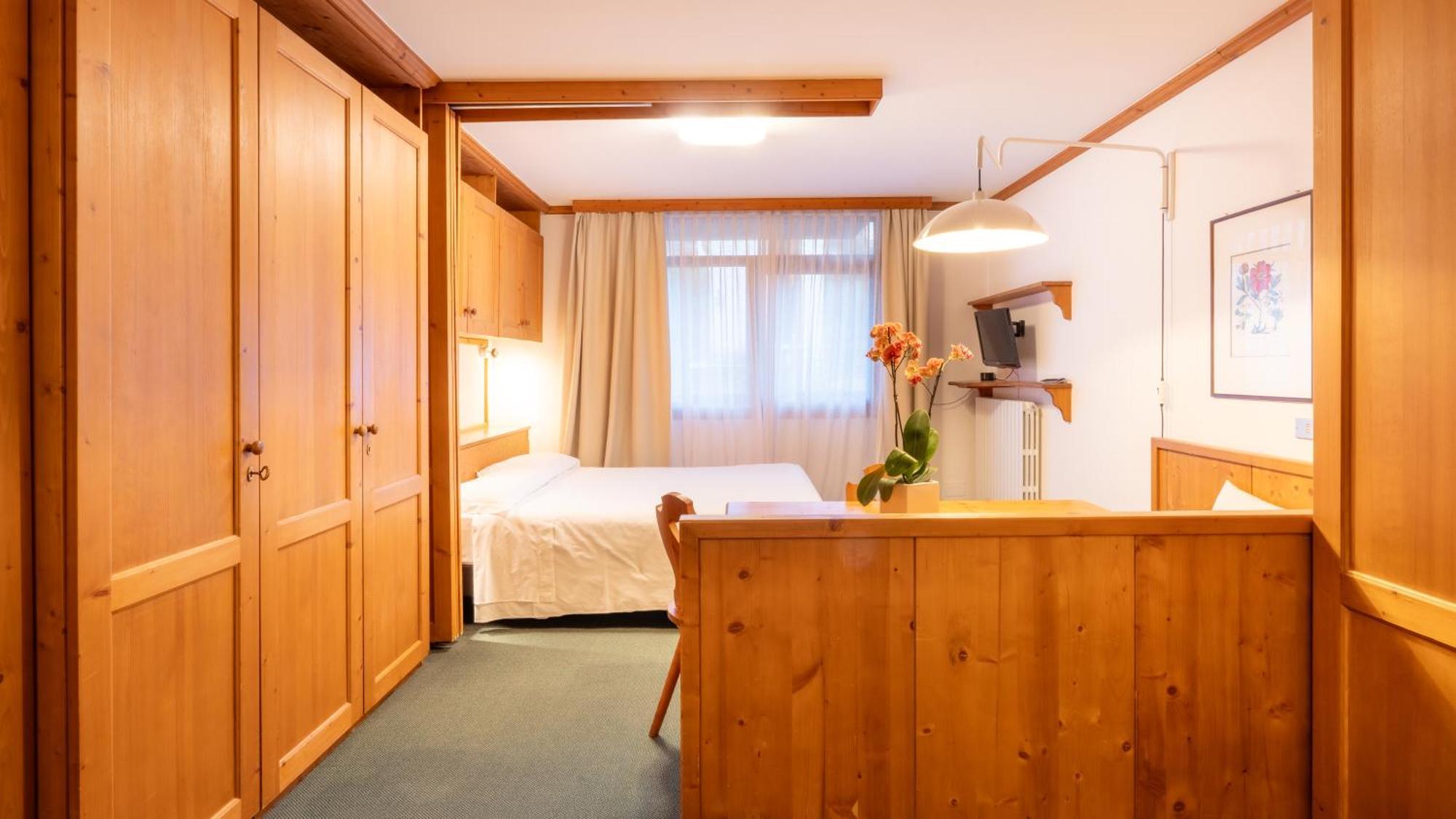 Hotel Cristallino d'Ampezzo Cortina dʼAmpezzo Esterno foto