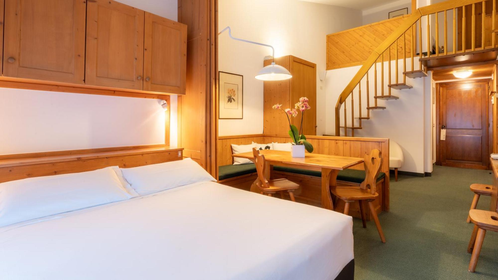 Hotel Cristallino d'Ampezzo Cortina dʼAmpezzo Esterno foto