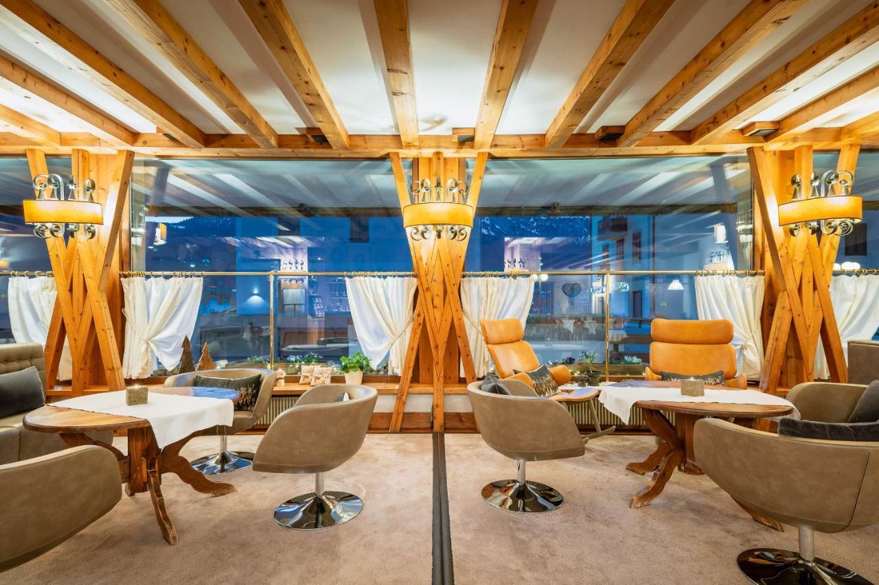 Hotel Cristallino d'Ampezzo Cortina dʼAmpezzo Esterno foto